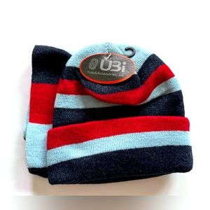UBi Hats & Accessories Women’s Blue & Red Striped Beanie and Scarf Set  NEW